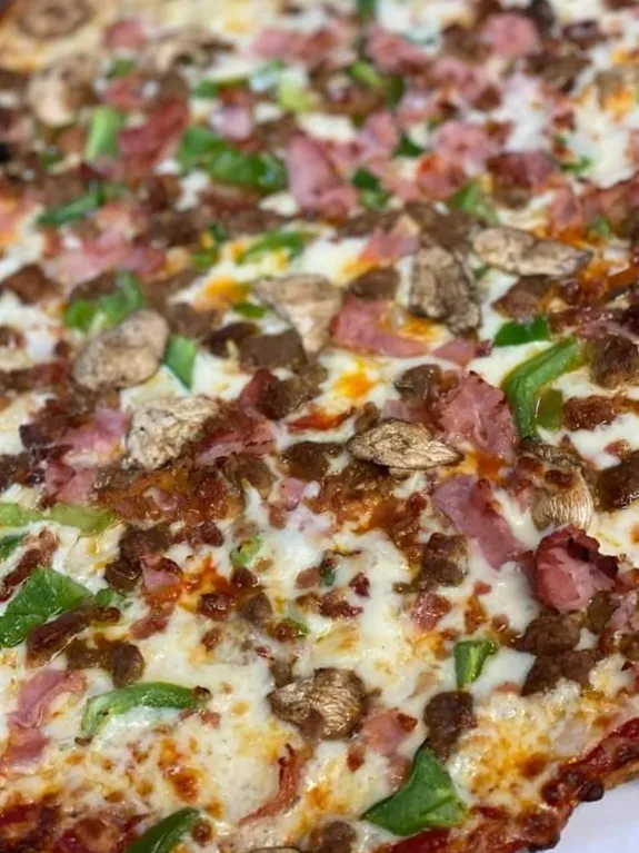 Deluxe Pizza with Thin Crust