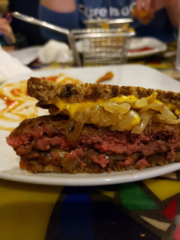 Medium Well Patty Melt