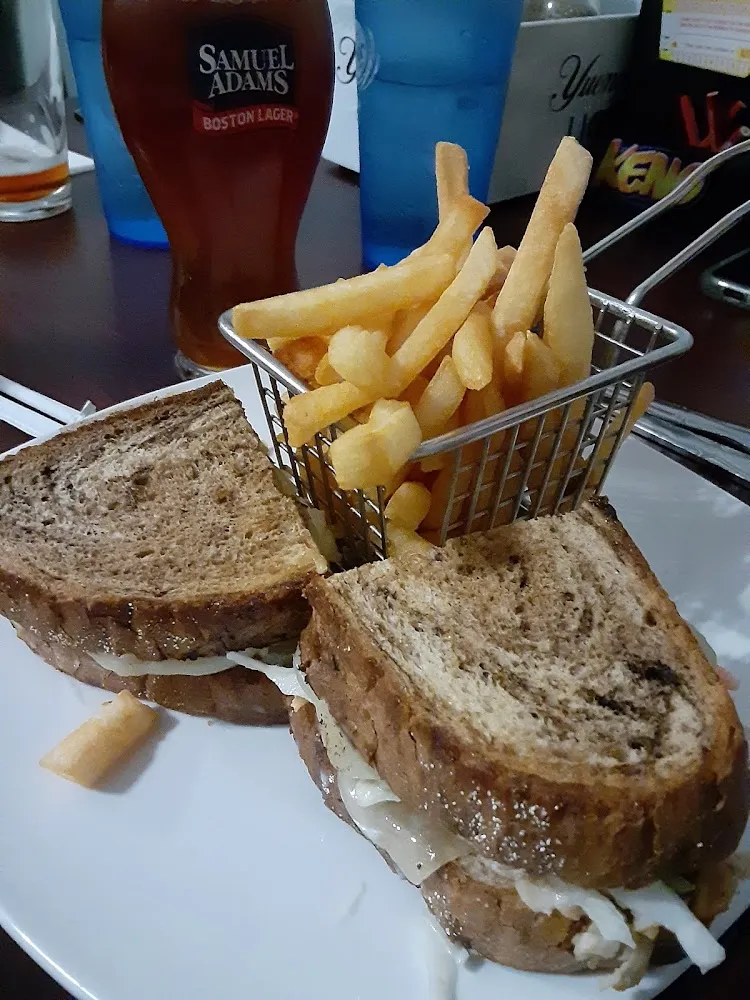Turkey Rubin on Marble Rye